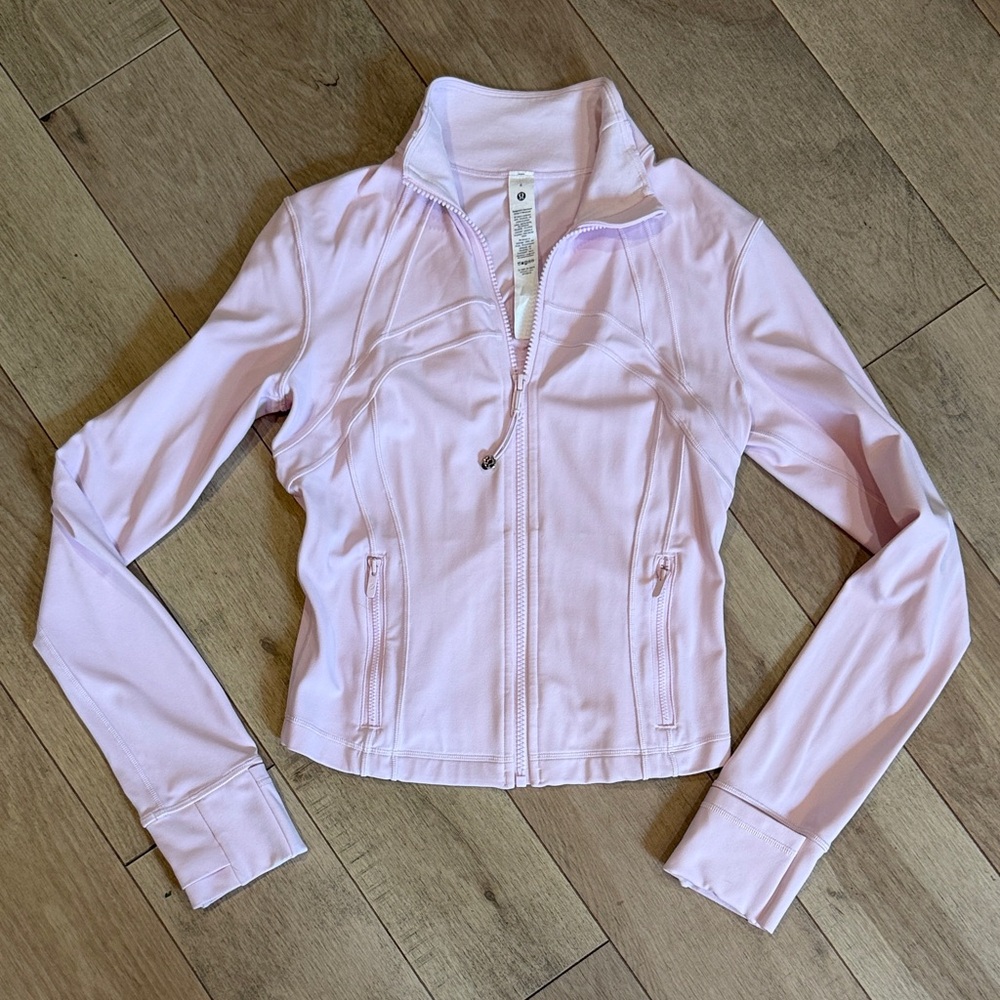 Lululemon Athletica Light Pink Define Cropped Zip Jacket